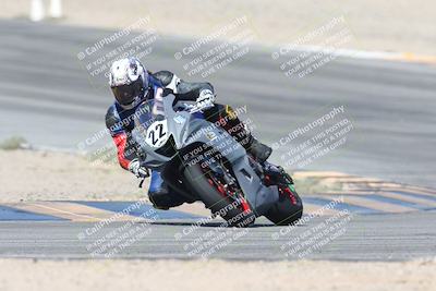 media/Oct-05-2025-CVMA (Sun) [[beeef4f201]]/Race 10-Formula Lightweight Twins Shootout/